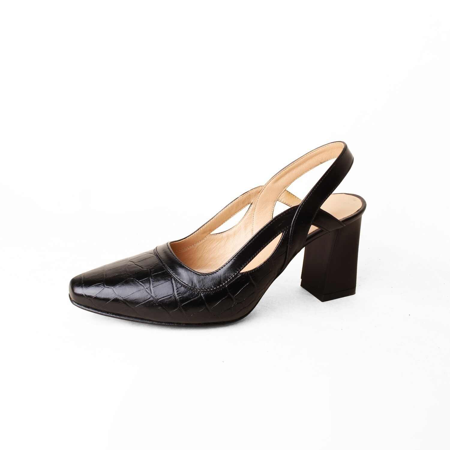 کفش پاشنه دار چرم زنانه