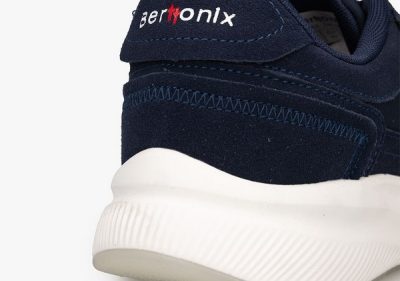 کفش برتونیکس ساخت کجاست