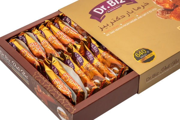 خرما بار دارچینی Dr.BIZ داخل بسته بندی خرما بار دارچینی Dr.BIZ بسته ۳۲ عددی